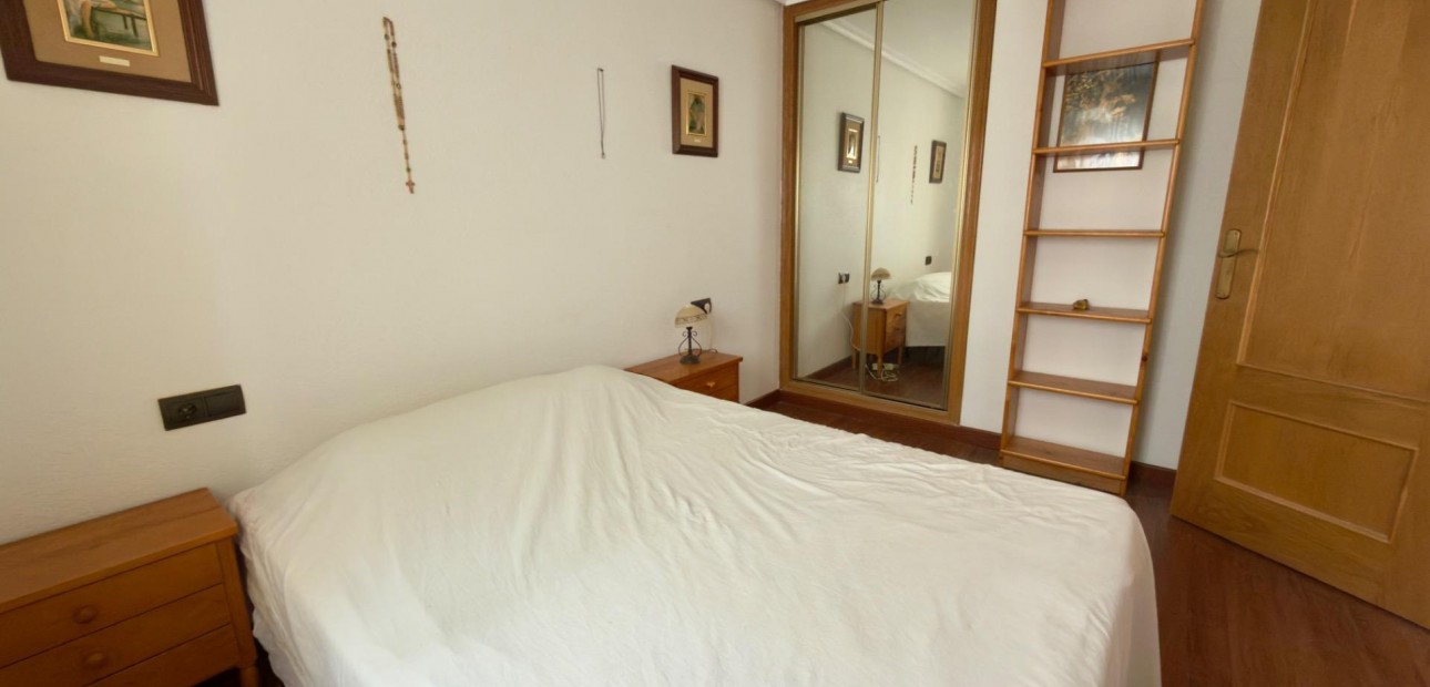 Herverkoop - Appartement / flat -
Torrevieja - Parque de las Naciones