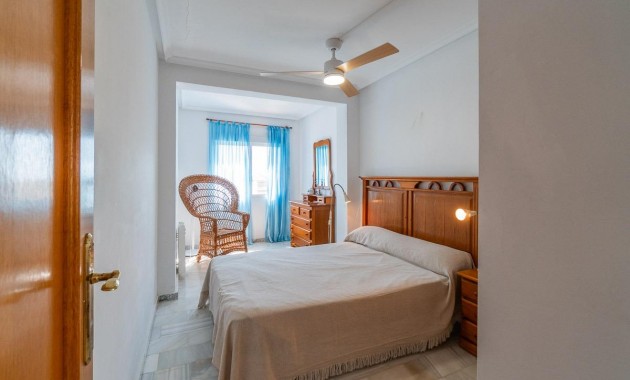 Herverkoop - Villa -
Torrevieja - La Mata