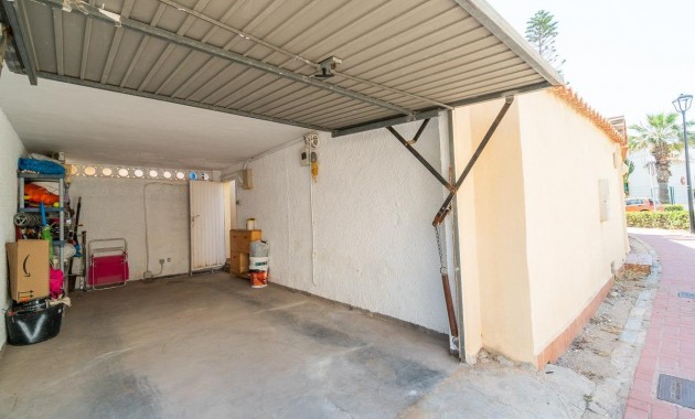 Herverkoop - Villa -
Torrevieja - La Mata