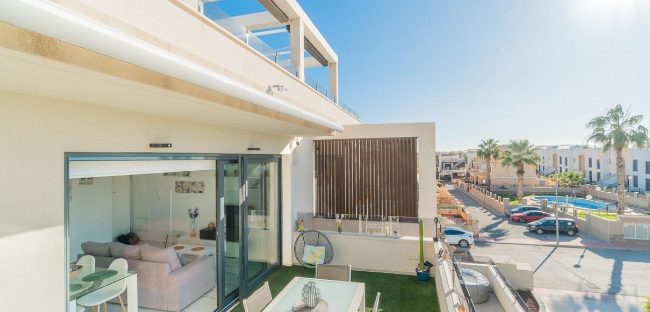 Herverkoop - Appartement / flat -
Orihuela Costa - PAU 26