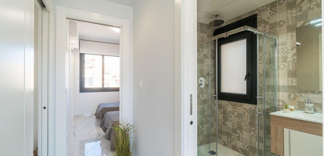 Herverkoop - Appartement / flat -
Orihuela Costa - PAU 26