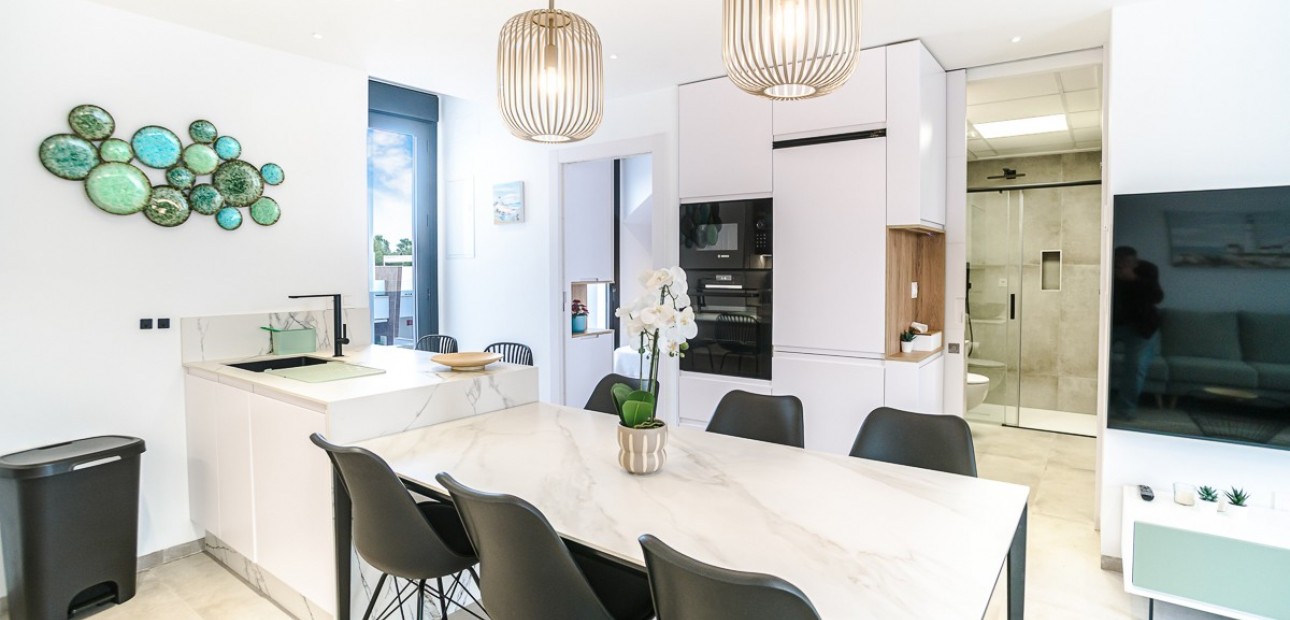 Sale - Penthouse -
LO PAGÁN