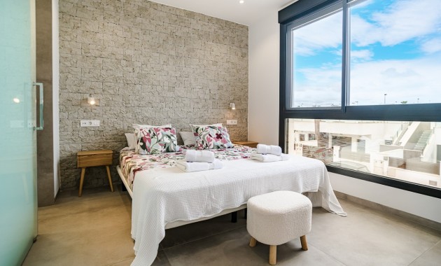 Sale - Penthouse -
LO PAGÁN