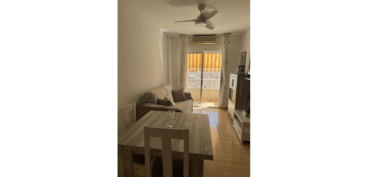 Herverkoop - Penthouse -
Torrevieja - Acequion