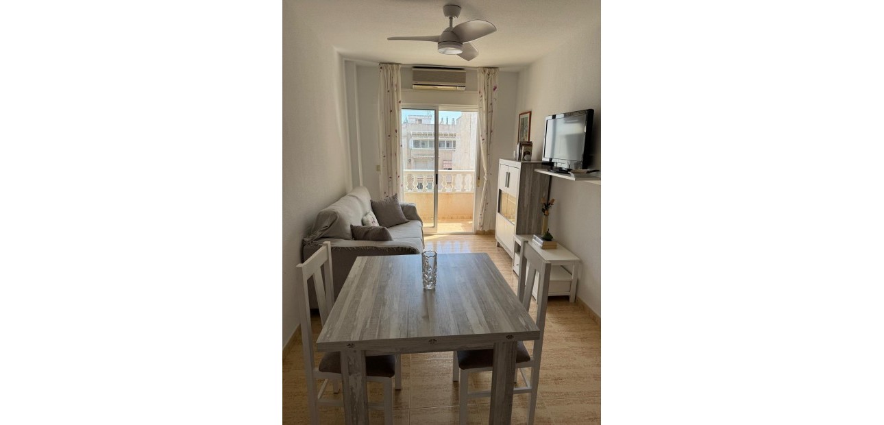 Herverkoop - Penthouse -
Torrevieja - Acequion