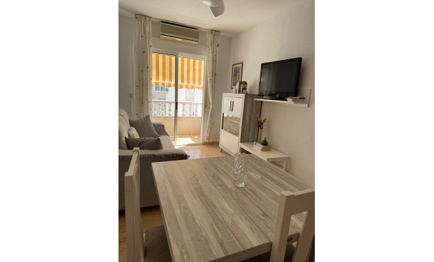 Herverkoop - Penthouse -
Torrevieja - Acequion