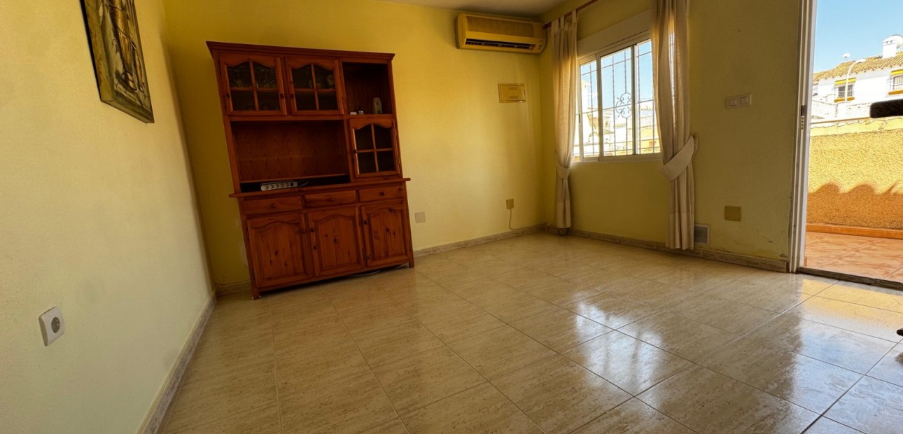 Herverkoop - Appartement / flat -
San Miguel de Salinas - Blue Lagoon