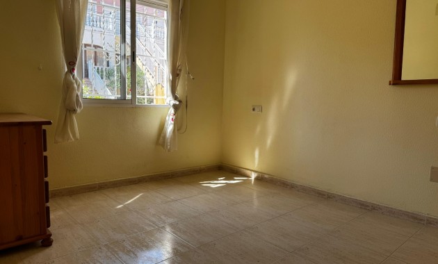 Herverkoop - Appartement / flat -
San Miguel de Salinas - Blue Lagoon