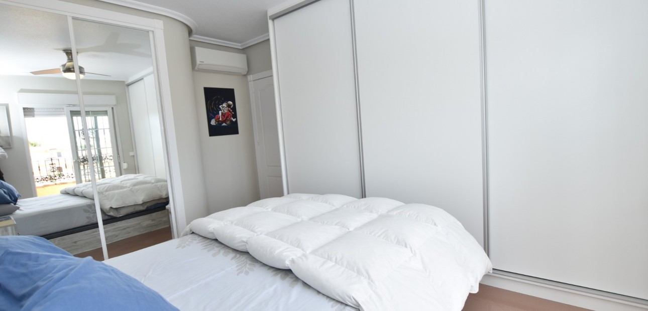 Herverkoop - Detached Villa -
Orihuela Costa - Los Dolses