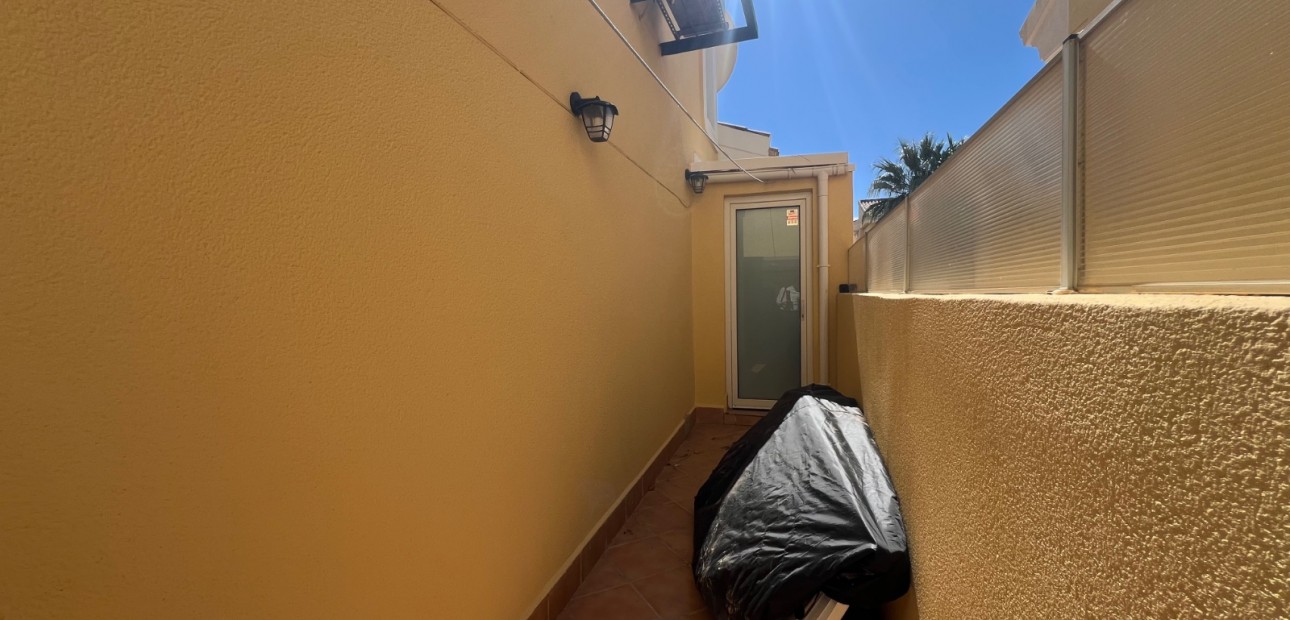 Herverkoop - Detached Villa -
Orihuela Costa - Los Dolses