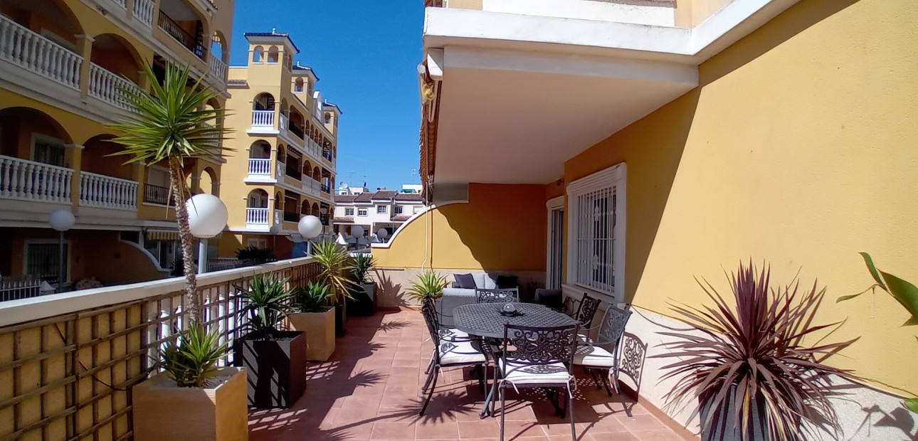 Herverkoop - Appartement / flat -
Algorfa - La Finca Golf Resort