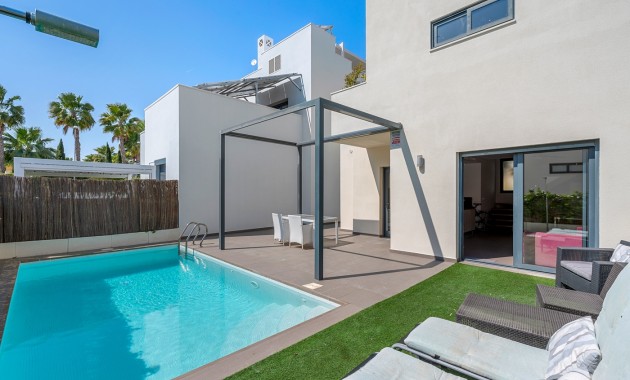 Herverkoop - Detached Villa -
Ciudad Quesada - La Laguna