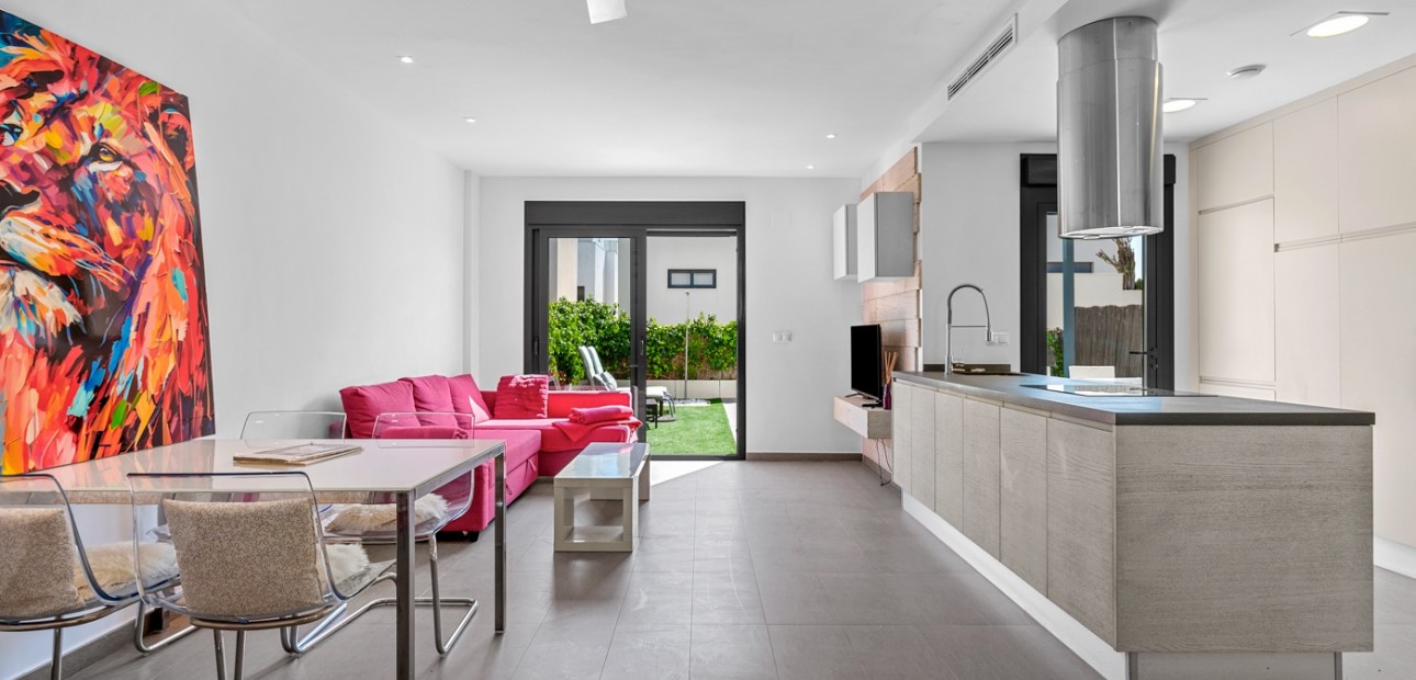 Herverkoop - Detached Villa -
Ciudad Quesada - La Laguna