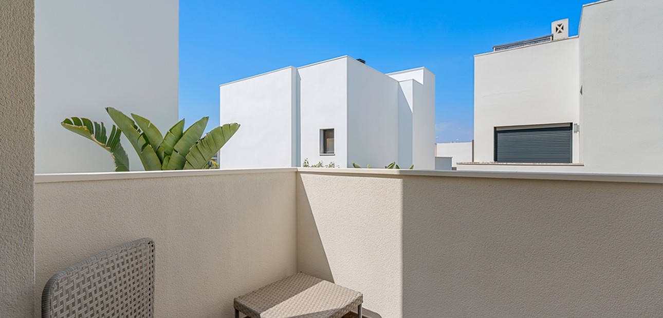 Herverkoop - Detached Villa -
Ciudad Quesada - La Laguna