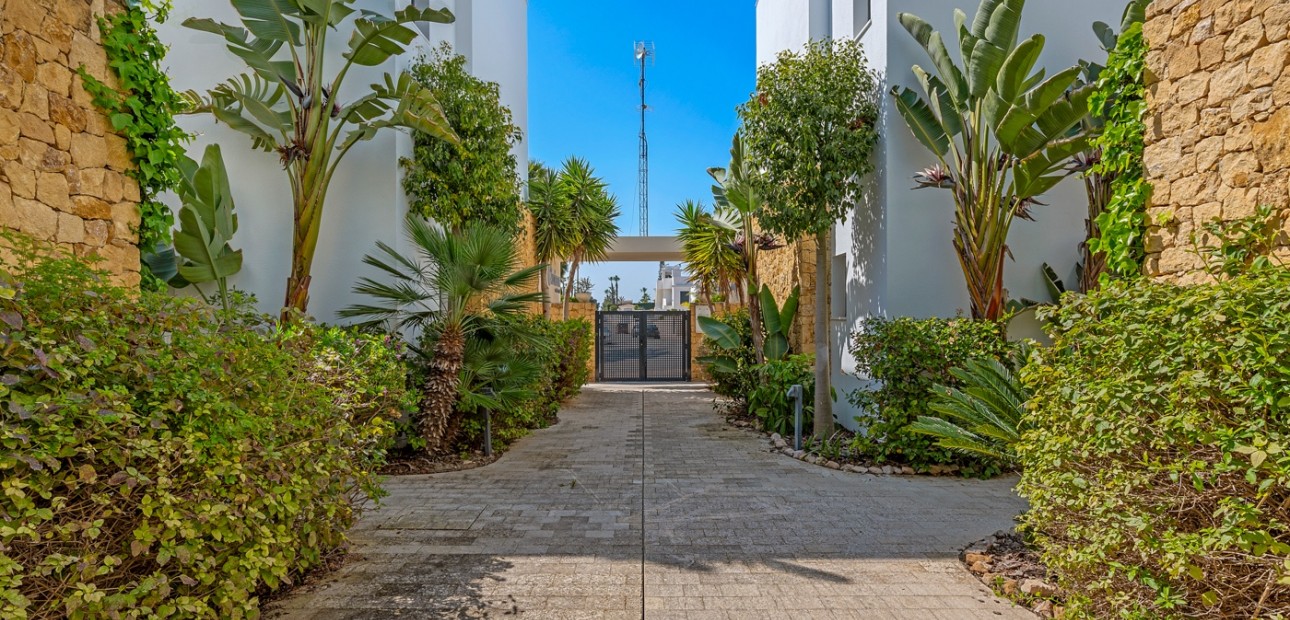 Herverkoop - Detached Villa -
Ciudad Quesada - La Laguna