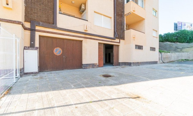 Herverkoop - Flat -
Orihuela Costa - La Zenia