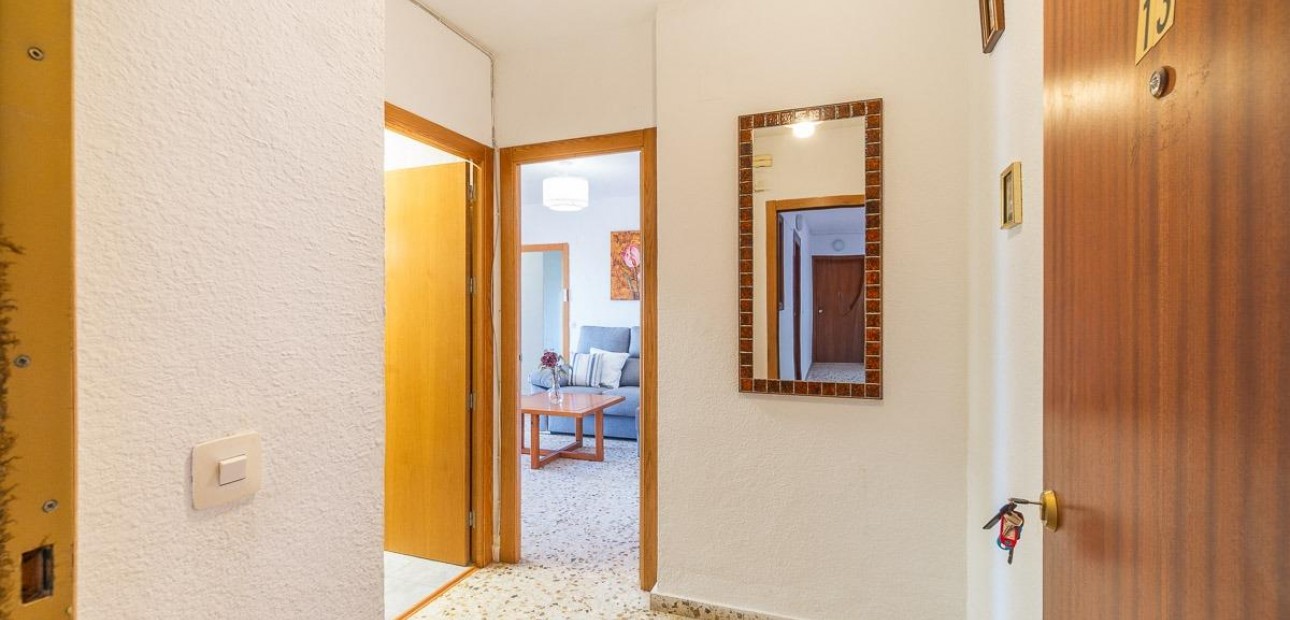 Herverkoop - Flat -
Orihuela Costa - La Zenia