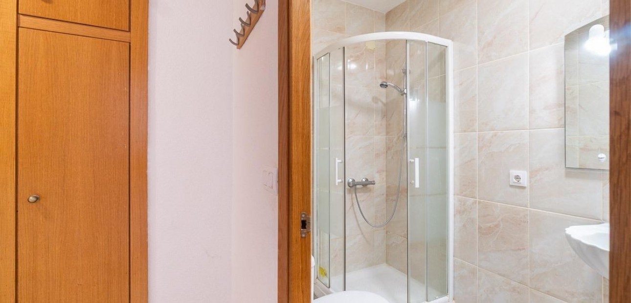 Herverkoop - Flat -
Orihuela Costa - La Zenia