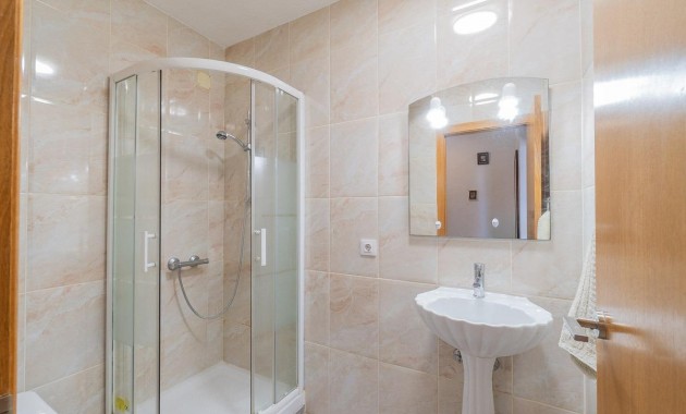 Herverkoop - Flat -
Orihuela Costa - La Zenia