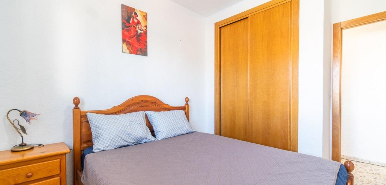 Herverkoop - Flat -
Orihuela Costa - La Zenia