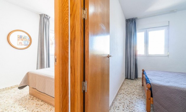 Herverkoop - Flat -
Orihuela Costa - La Zenia