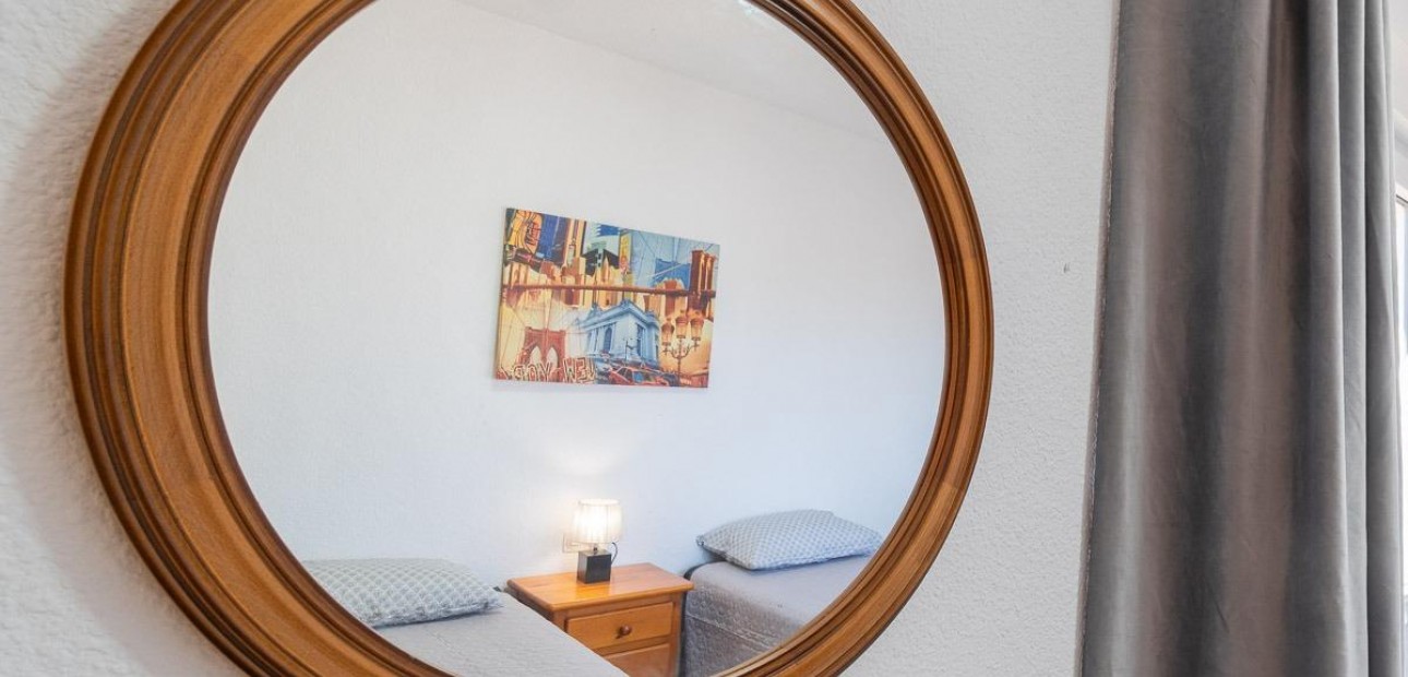 Herverkoop - Flat -
Orihuela Costa - La Zenia