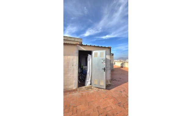 Herverkoop - Appartement / flat -
Almoradi - Centro urbano 2