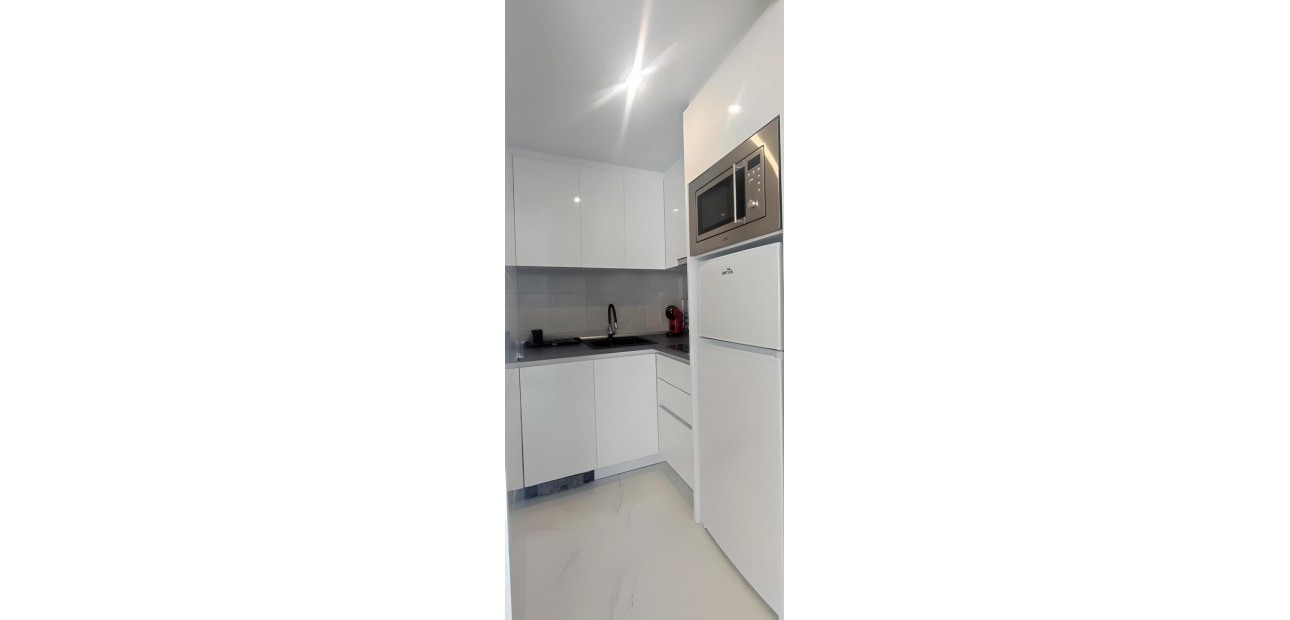 Sale - Apartment / flat -
Torrevieja - Torrejón