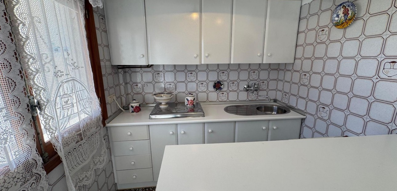 Herverkoop - Appartement / flat -
Torrevieja - Torreblanca