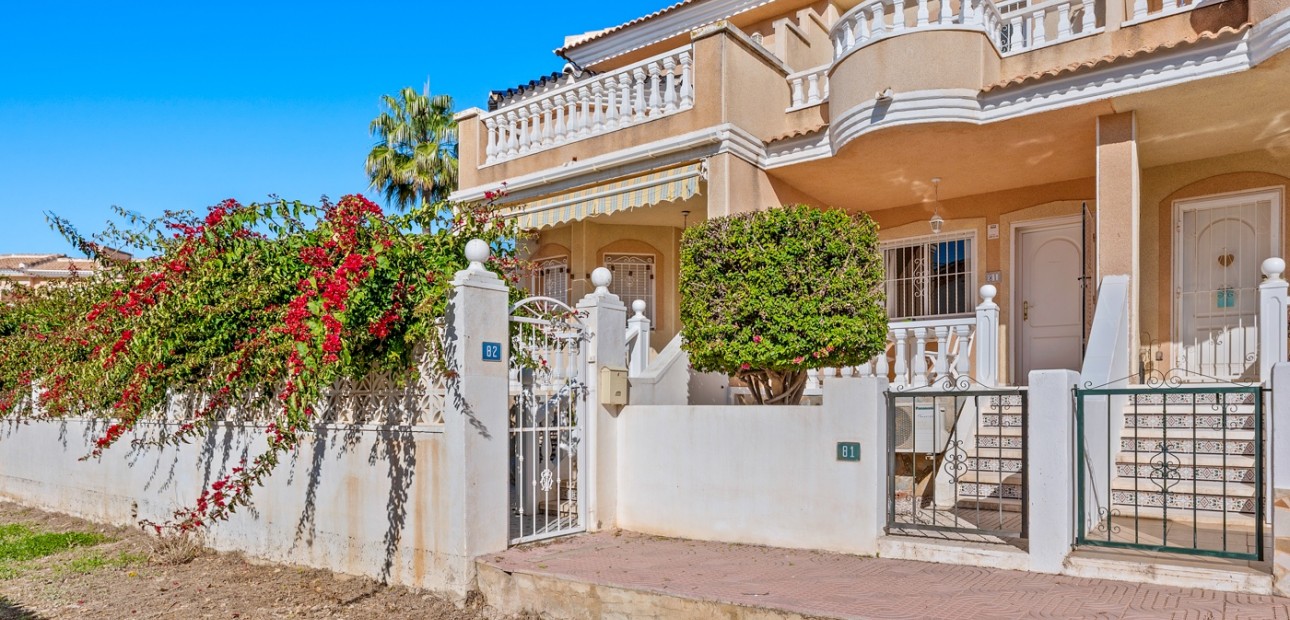 Herverkoop - Herenhuis -
Ciudad Quesada - Rojales