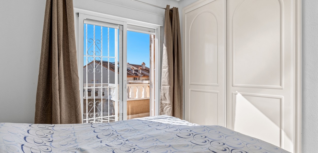 Herverkoop - Herenhuis -
Ciudad Quesada - Rojales