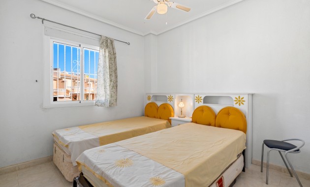 Herverkoop - Herenhuis -
Ciudad Quesada - Rojales