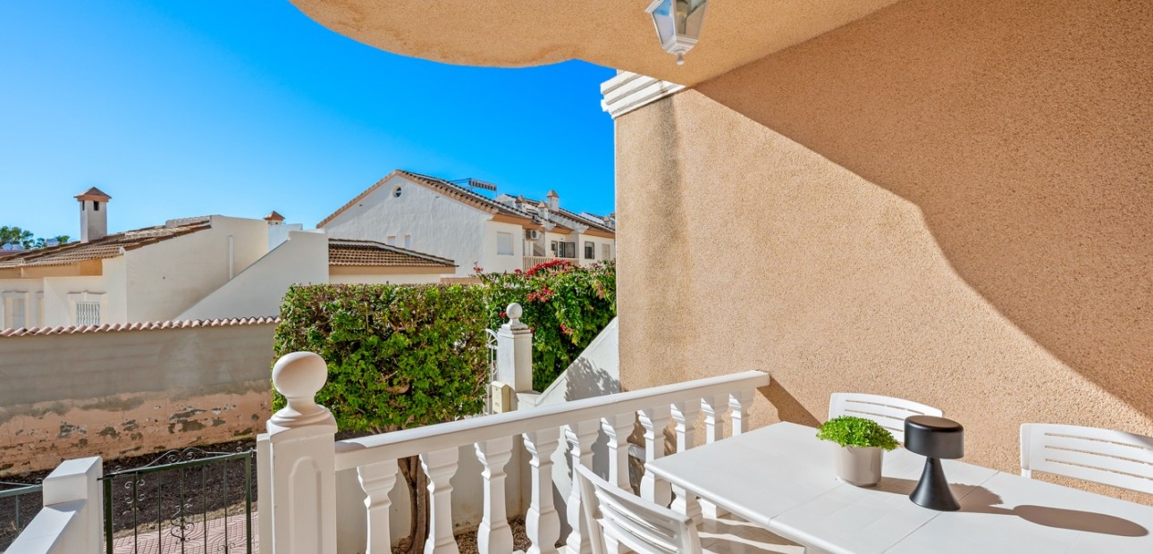 Herverkoop - Herenhuis -
Ciudad Quesada - Rojales