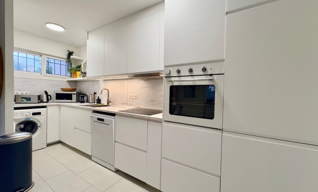 Herverkoop - Adosado -
Orihuela Costa - Cabo Roig