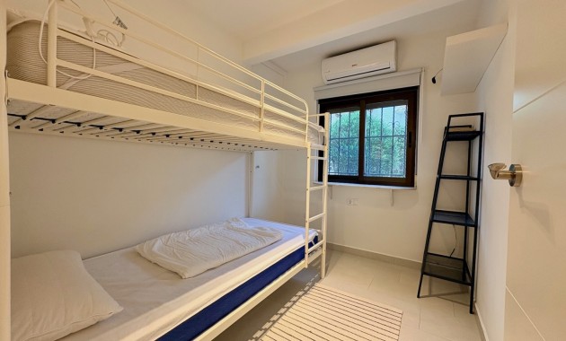 Herverkoop - Adosado -
Orihuela Costa - Cabo Roig