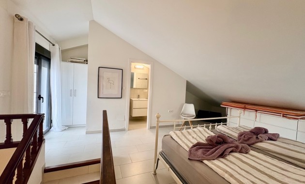 Herverkoop - Adosado -
Orihuela Costa - Cabo Roig