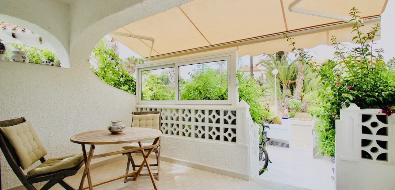 Herverkoop - Adosado -
Orihuela Costa - Cabo Roig