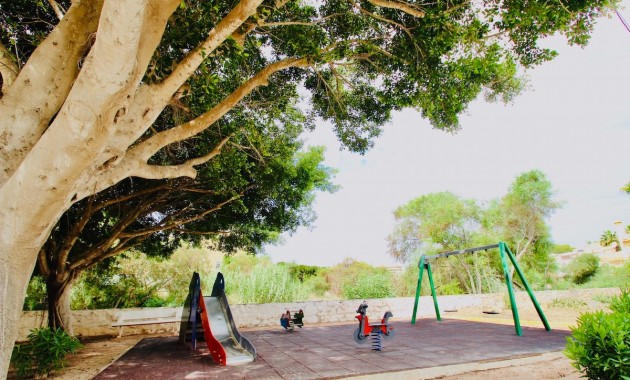 Herverkoop - Adosado -
Orihuela Costa - Cabo Roig