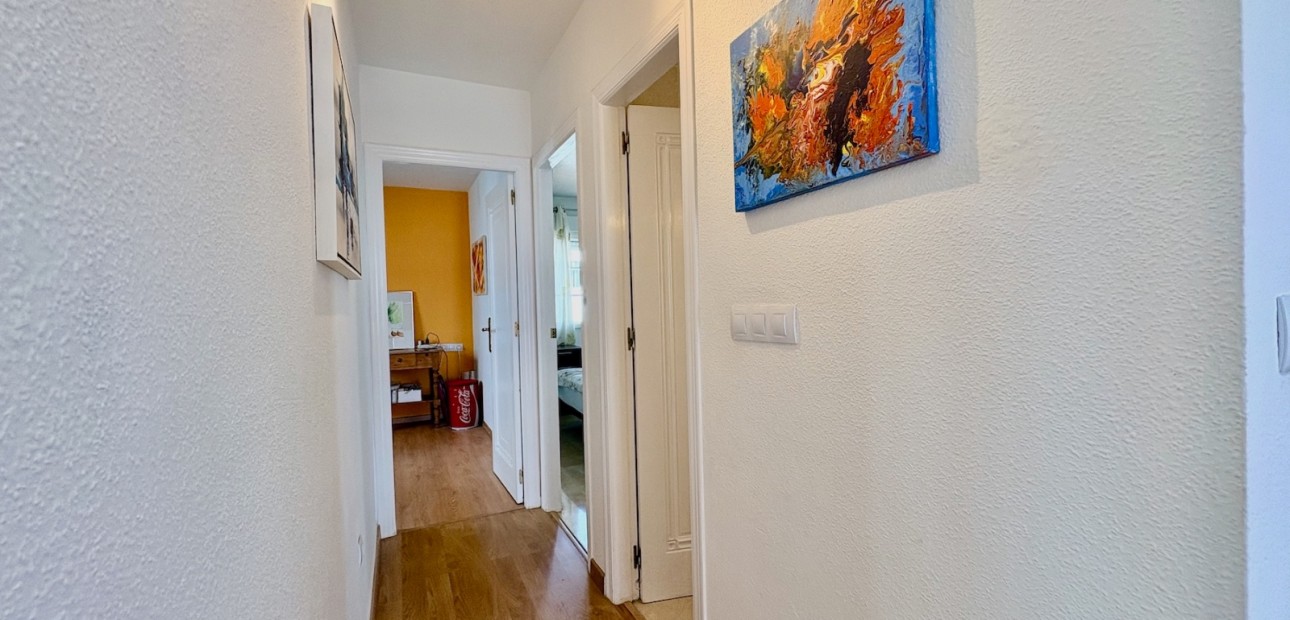 Herverkoop - Single Family Home -
Orihuela - Villamartin