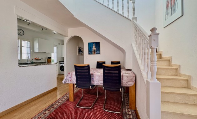 Herverkoop - Single Family Home -
Orihuela - Villamartin