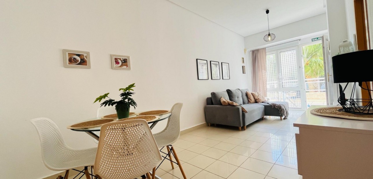 Herverkoop - Appartement / flat -
Orihuela Costa - Lomas de Cabo Roig