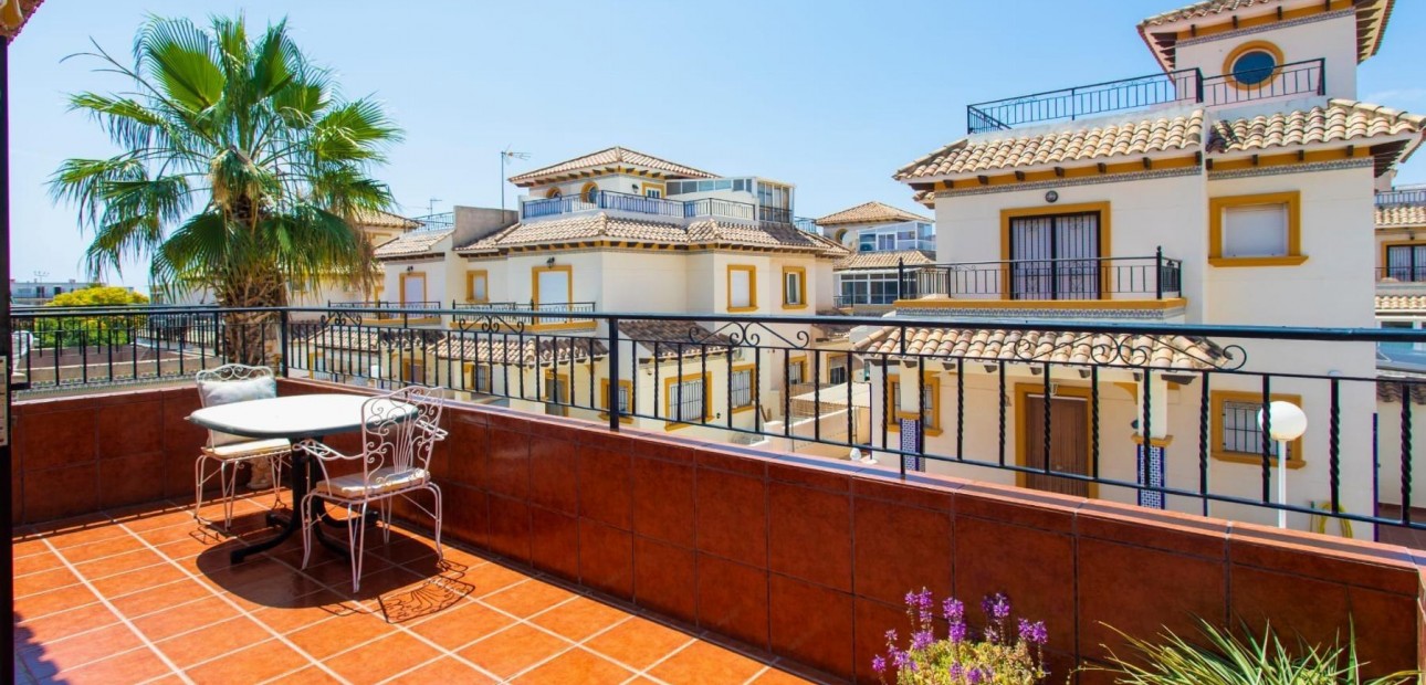 Herverkoop - Terraced house -
Orihuela Costa - Rocio del Mar