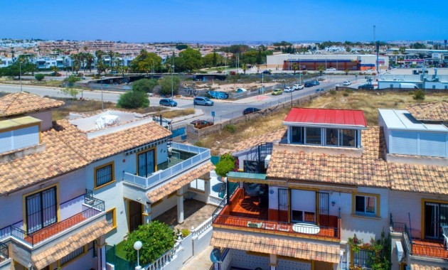 Herverkoop - Terraced house -
Orihuela Costa - Rocio del Mar