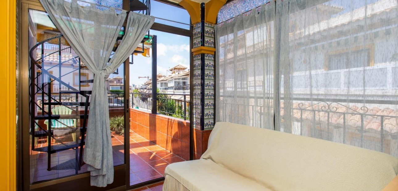 Herverkoop - Terraced house -
Orihuela Costa - Rocio del Mar