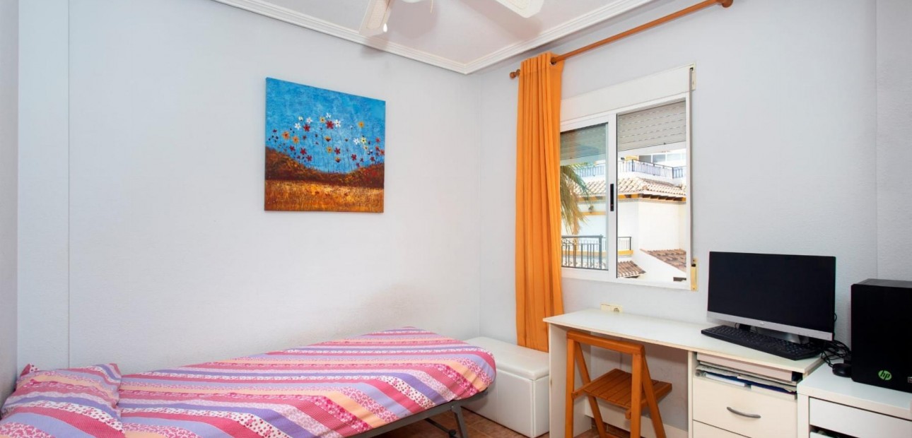 Herverkoop - Terraced house -
Orihuela Costa - Rocio del Mar