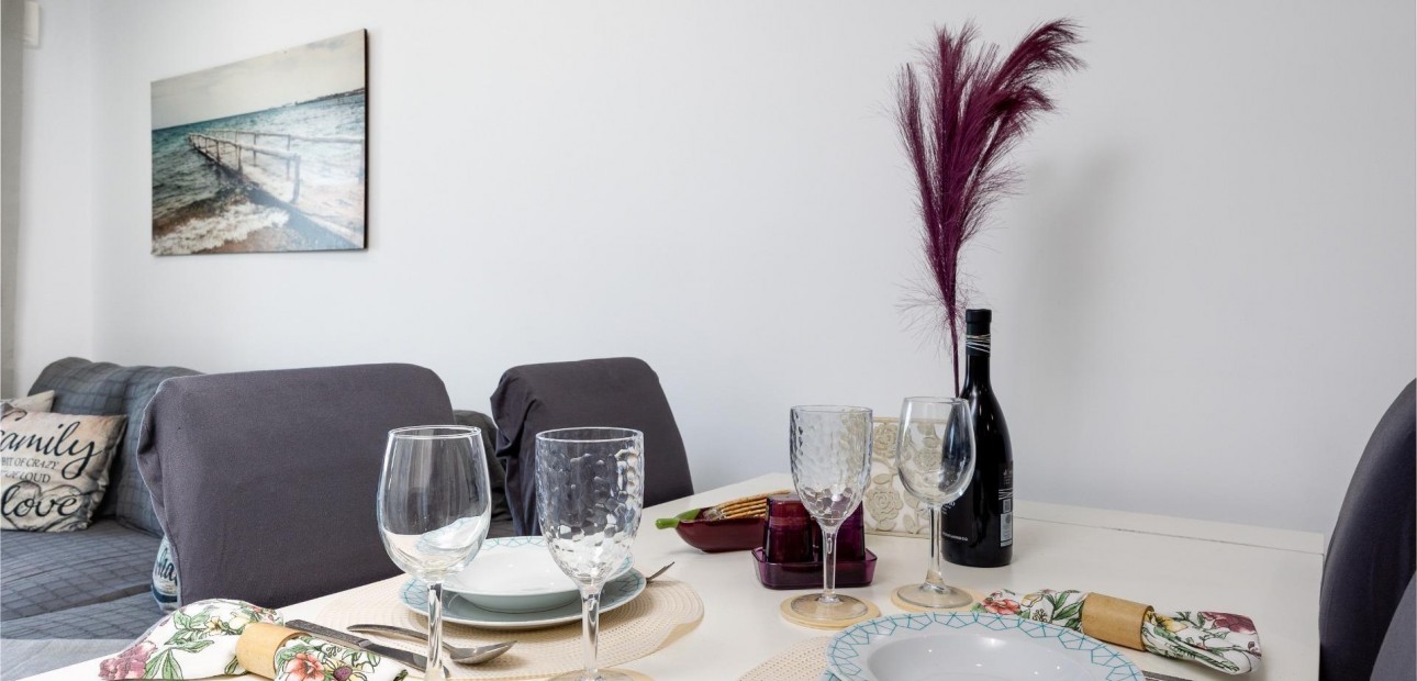 Herverkoop - Appartement / flat -
Torrevieja - Centro