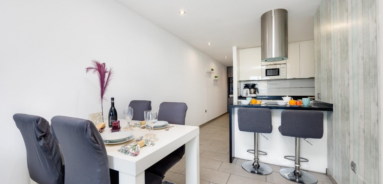 Herverkoop - Appartement / flat -
Torrevieja - Centro