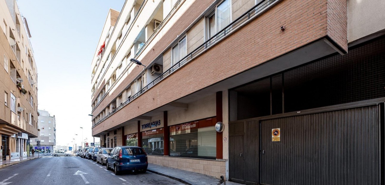 Herverkoop - Appartement / flat -
Torrevieja - Centro