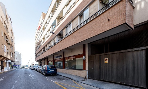 Herverkoop - Appartement / flat -
Torrevieja - Centro