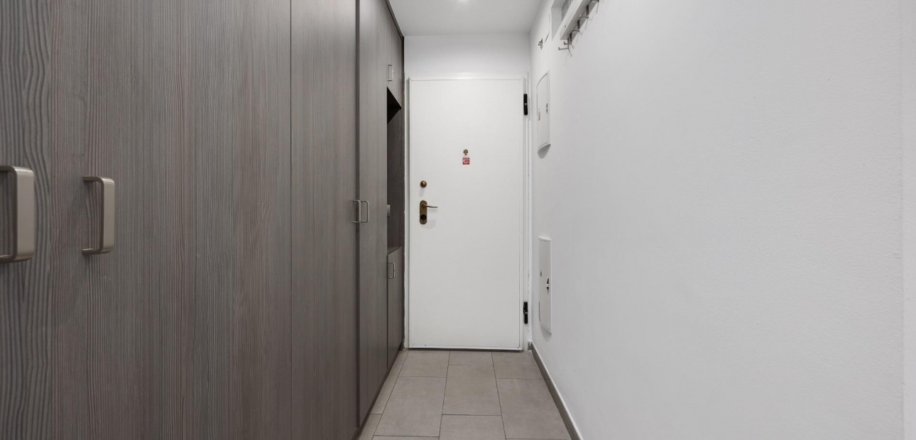 Herverkoop - Appartement / flat -
Torrevieja - Centro